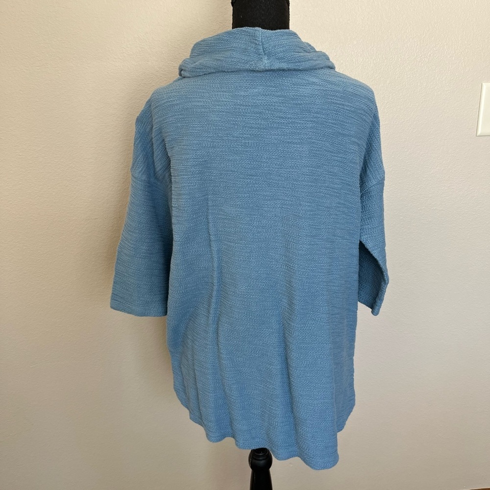 Christopher & banks textured blue half sleeve pull over cowl neck top - Picture 3 of 9